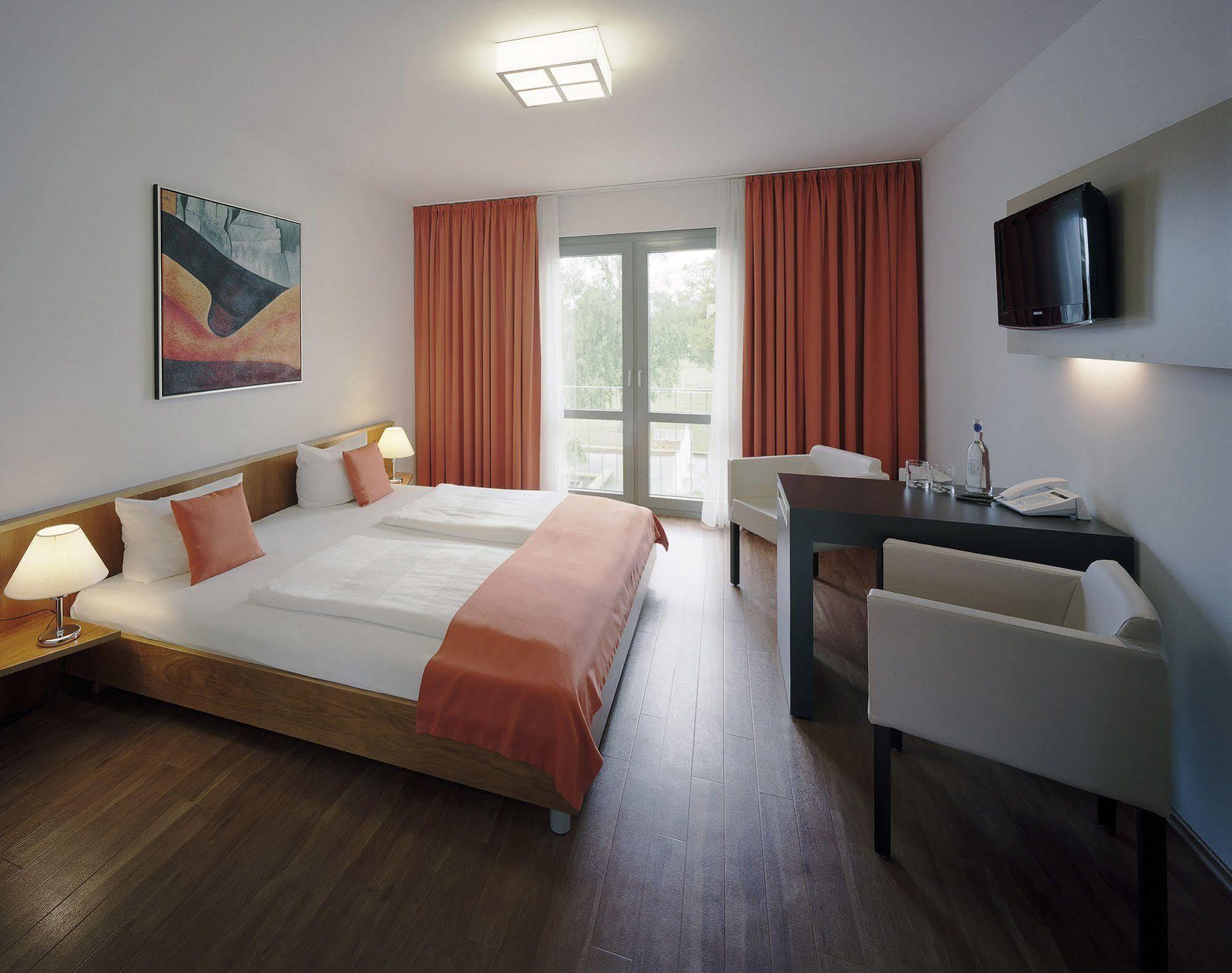 Akademiehotel Dresden Exteriör bild